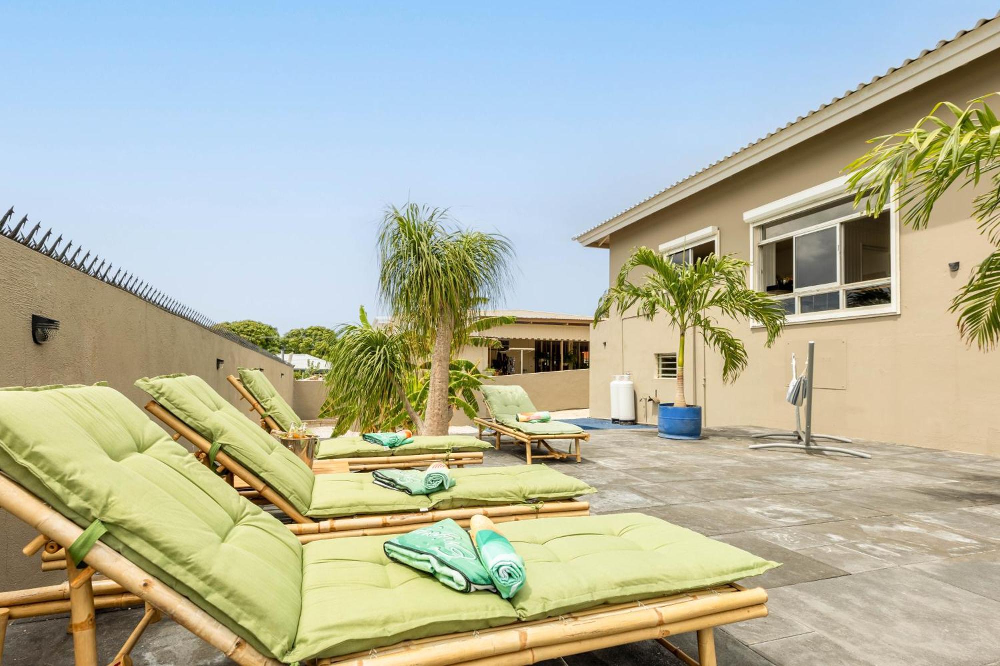 Familiewoning Met Prive Zwembad Βίλα Βίλλεμσταντ Εξωτερικό φωτογραφία